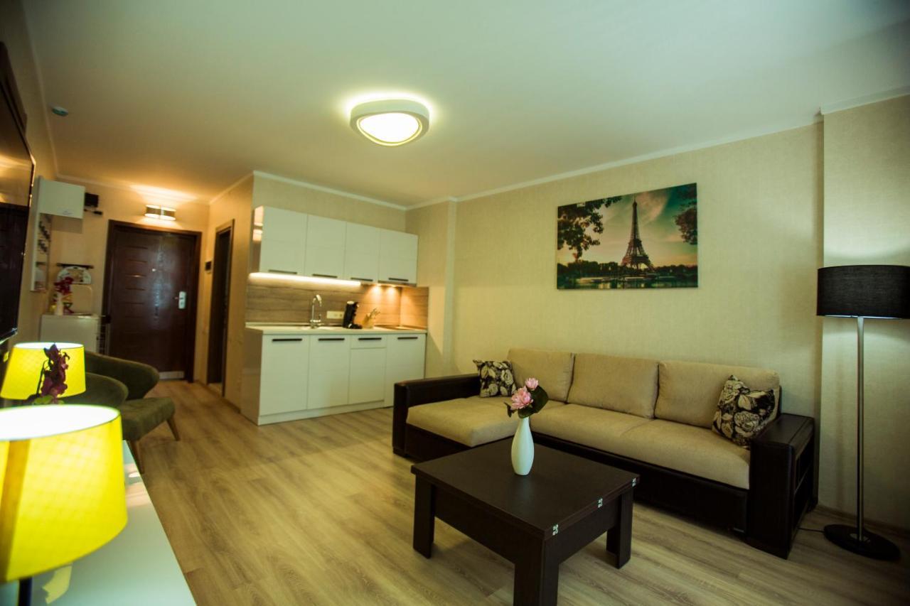 Holiday Lux Sea Towers Batumi Luaran gambar