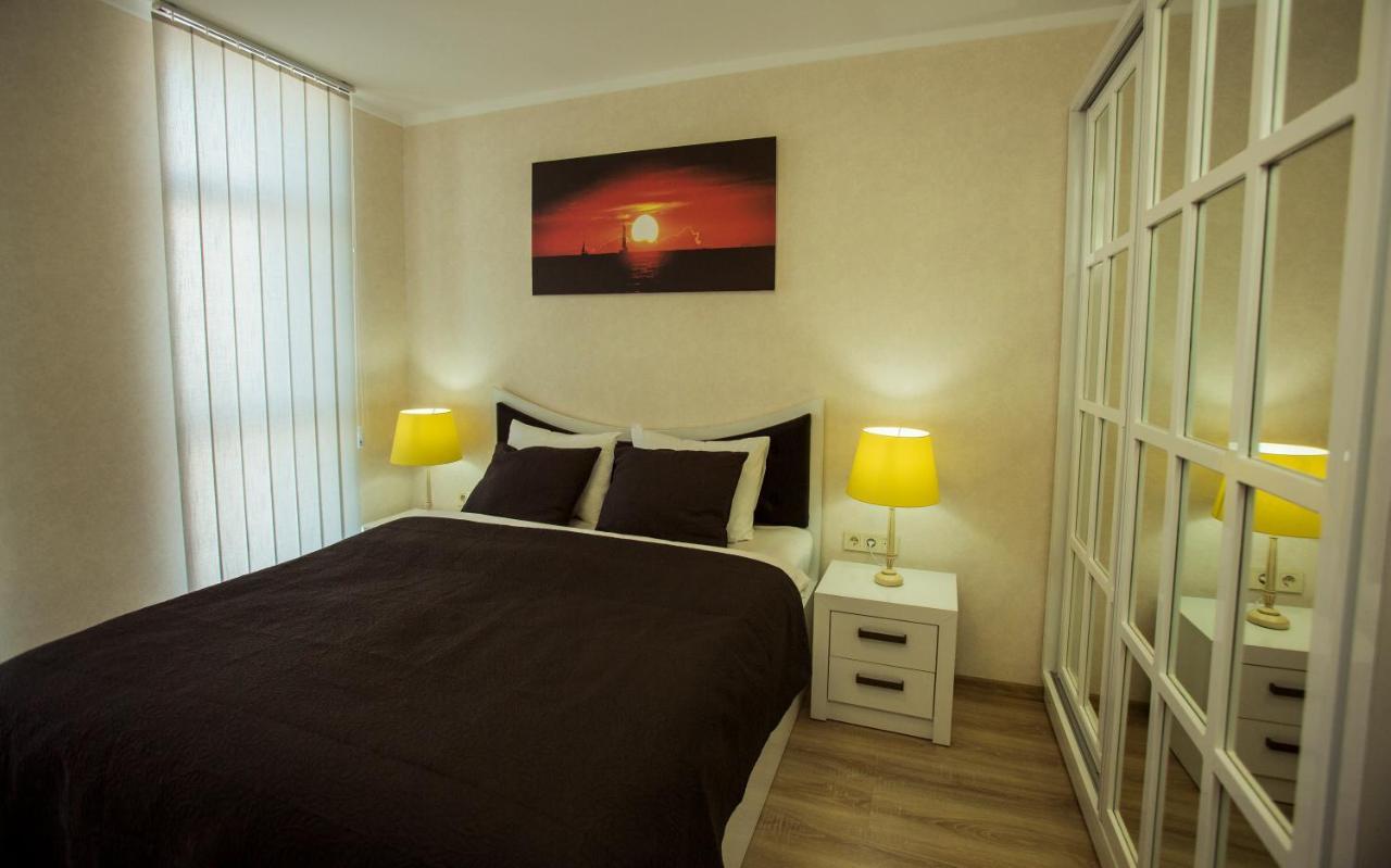 Holiday Lux Sea Towers Batumi Luaran gambar